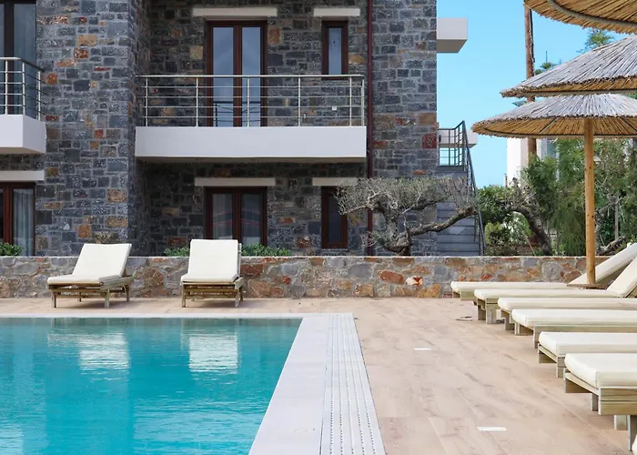 Günstiges Hotel: Volta Suites And Villas